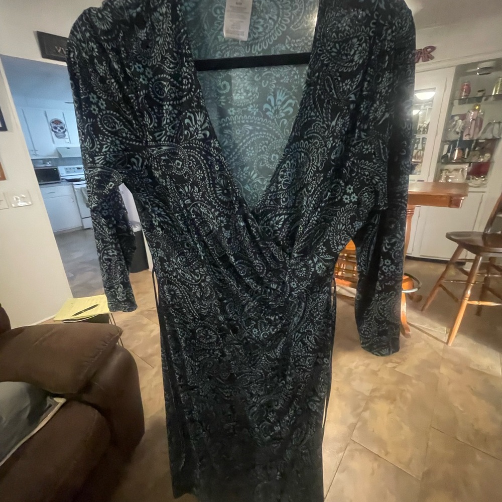 Avon Elegant blue Paisley Print Dress, M